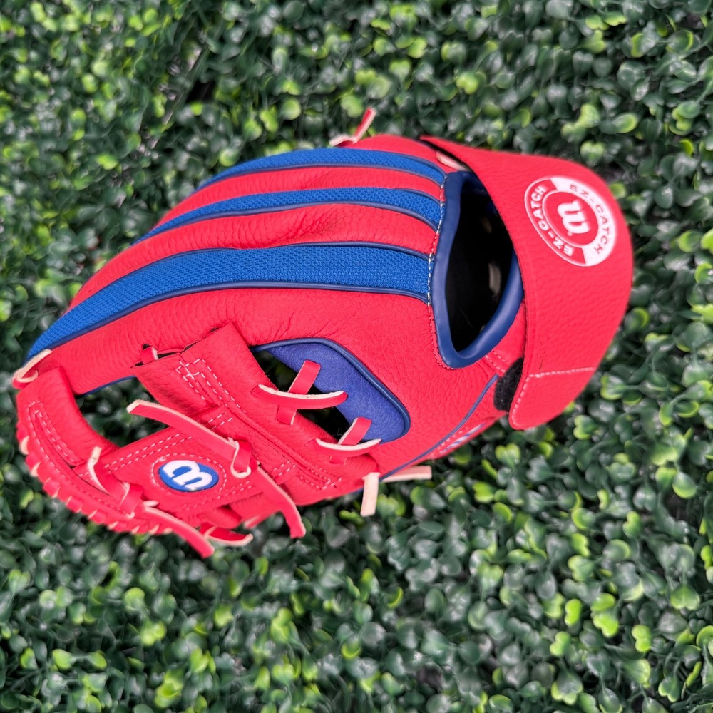 Wilson A200 EZ Catch T-Ball Glove 10 inch Red Blue WBW10091010 Right Hand Throw